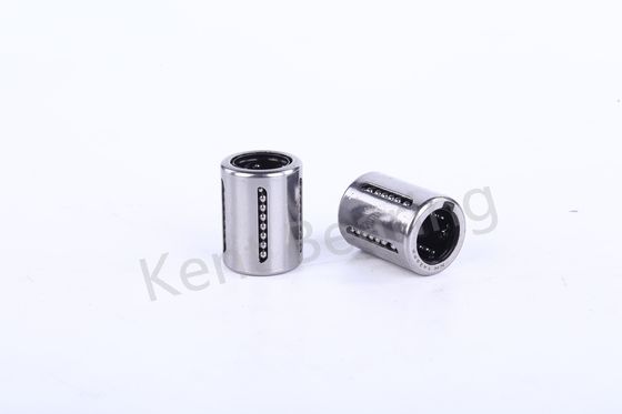 High-Precision P6 Linear-Bewegung Lager Lm20uu Lm25uu für in Rich Stock