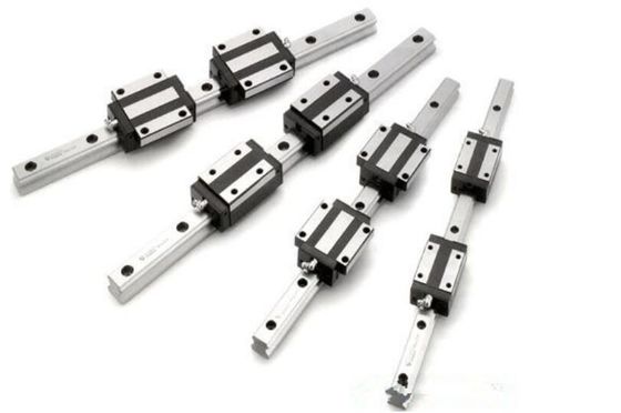 Einrichtung von All-Terrain-Kranen CNC-Linienleitungen Lineare Schienen mit Wechselstromantrieb